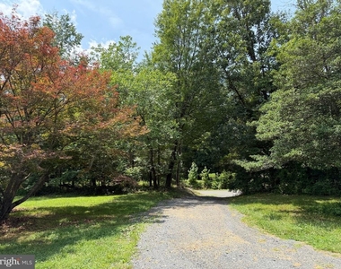 11107 Burwell Road - Photo Thumbnail 9
