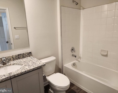 186 Caterpillar Drive - Photo Thumbnail 23