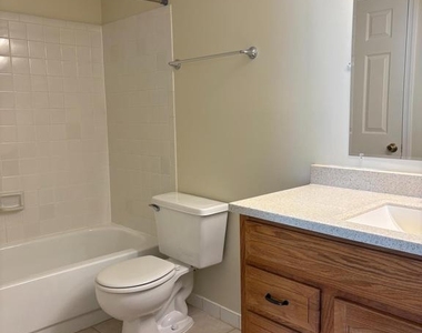 9557 Coggs Bill Drive - Photo Thumbnail 26