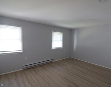 311 Rock Spring Drive Sw - Photo Thumbnail 11