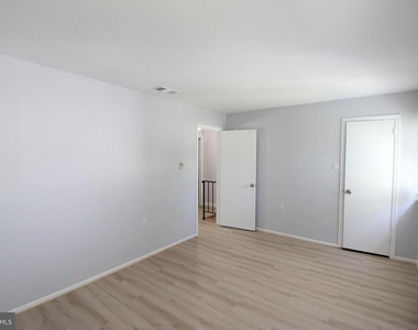 311 Rock Spring Drive Sw - Photo Thumbnail 13