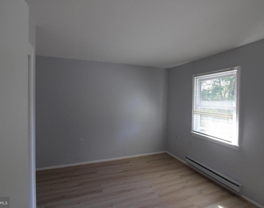 311 Rock Spring Drive Sw - Photo Thumbnail 14