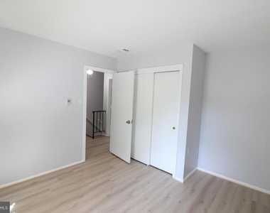 311 Rock Spring Drive Sw - Photo Thumbnail 15