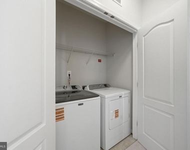 24678 Byrne Meadow Square - Photo Thumbnail 20