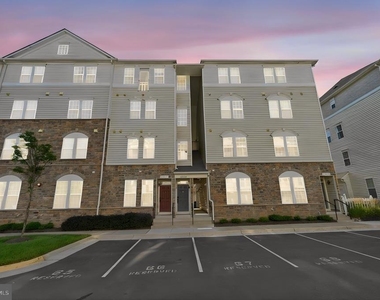 24678 Byrne Meadow Square - Photo Thumbnail 22