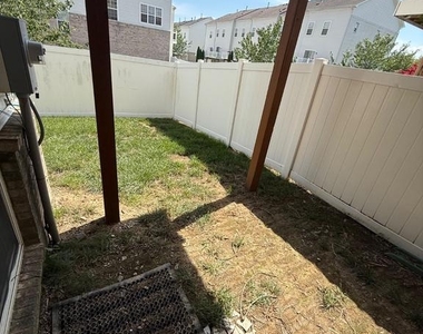 42649 Winter Wind Terrace - Photo Thumbnail 7