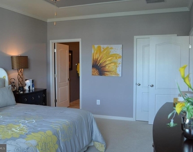 43138 Stillwater Terrace - Photo Thumbnail 12