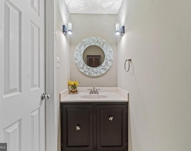 21163 Crocus Terrace - Photo Thumbnail 23