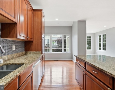 25196 Whippoorwill Terrace - Photo Thumbnail 12