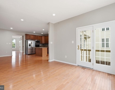 25196 Whippoorwill Terrace - Photo Thumbnail 16