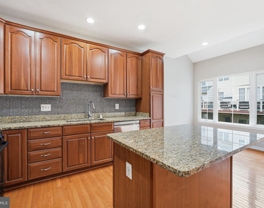 25196 Whippoorwill Terrace - Photo Thumbnail 14