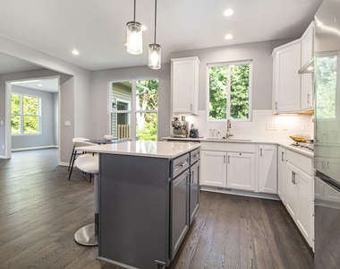 2865 Dillon Drive - Photo Thumbnail 16