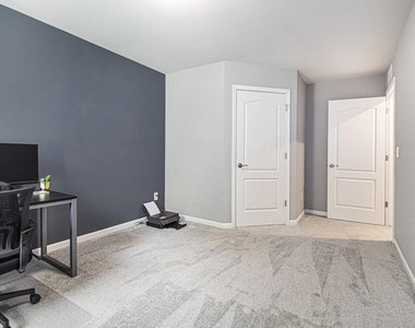 2865 Dillon Drive - Photo Thumbnail 37