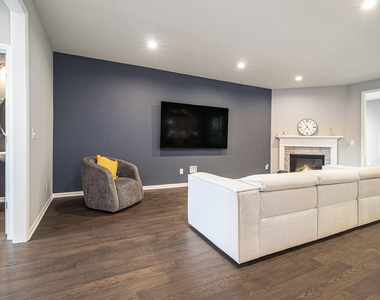 2865 Dillon Drive - Photo Thumbnail 6