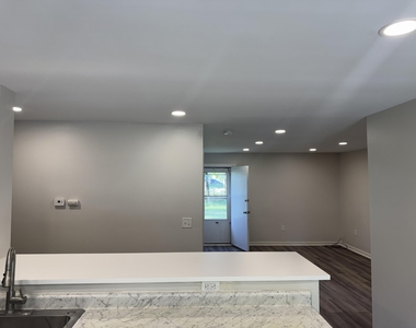 677 Dorset Avenue - Photo Thumbnail 2