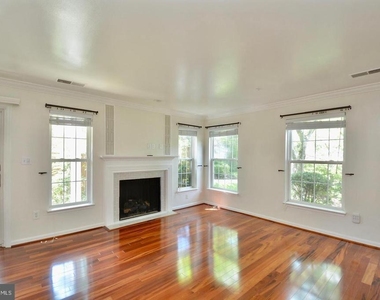 6603 Netties Lane - Photo Thumbnail 6