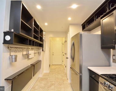 6603 Netties Lane - Photo Thumbnail 13