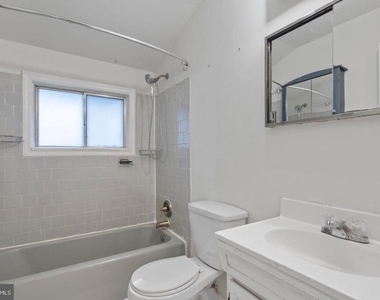 6318 Willowood Lane - Photo Thumbnail 9