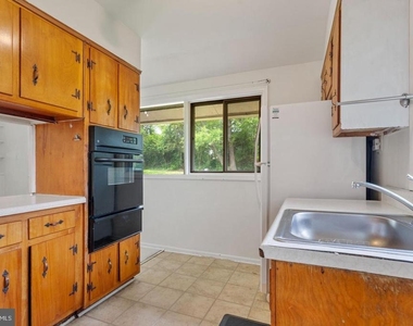 6318 Willowood Lane - Photo Thumbnail 22