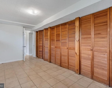 6318 Willowood Lane - Photo Thumbnail 28