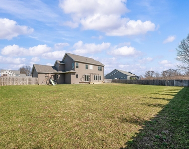 1835 Fox Prairie Road - Photo Thumbnail 68