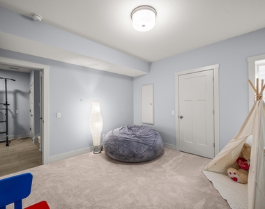 1835 Fox Prairie Road - Photo Thumbnail 52
