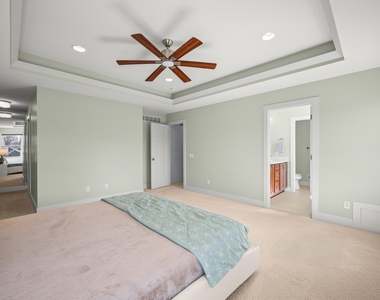 1835 Fox Prairie Road - Photo Thumbnail 35