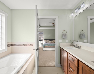 1835 Fox Prairie Road - Photo Thumbnail 37