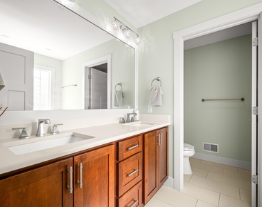 1835 Fox Prairie Road - Photo Thumbnail 36