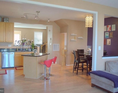 13680 Saint Johns Wood Place - Photo Thumbnail 5