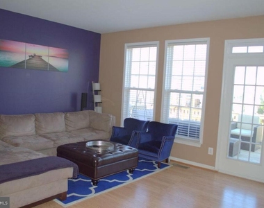 13680 Saint Johns Wood Place - Photo Thumbnail 3