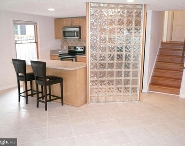 12259 Turkey Wing Court - Photo Thumbnail 6