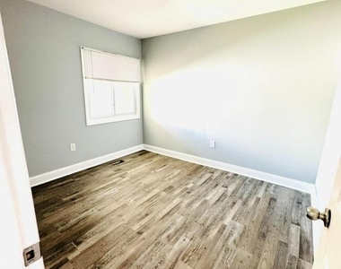 13386 Hungerford Place - Photo Thumbnail 18