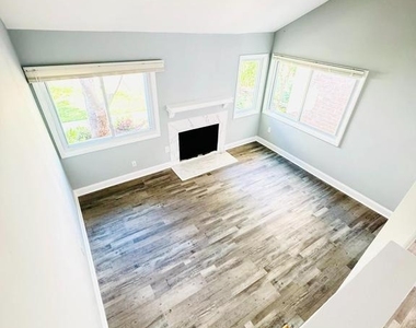 13386 Hungerford Place - Photo Thumbnail 21