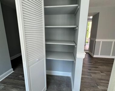 13386 Hungerford Place - Photo Thumbnail 11