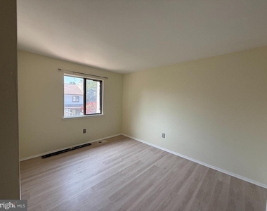 1155 Dublin Place - Photo Thumbnail 20