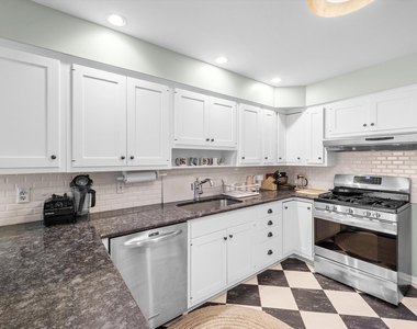 941 Newport Road - Photo Thumbnail 6