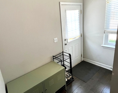 5619 Arbor Chase Drive - Photo Thumbnail 3