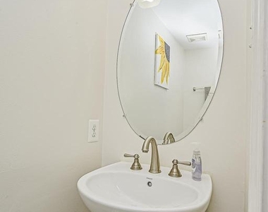 8606 Rocky Gap Court - Photo Thumbnail 16
