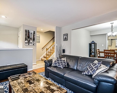 8606 Rocky Gap Court - Photo Thumbnail 6