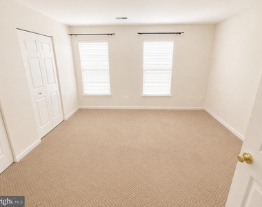 6731 Stone Maple Terrace - Photo Thumbnail 12