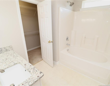 120 Downing Bluff Drive - Photo Thumbnail 17
