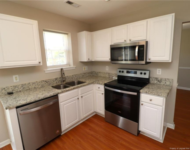 120 Downing Bluff Drive - Photo Thumbnail 8