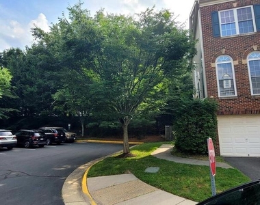 5386 Lavender Mist Court - Photo Thumbnail 1