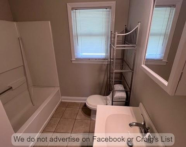 5306 Walnut Drive - Photo Thumbnail 7