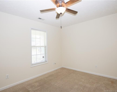 112 Raymond Street - Photo Thumbnail 19