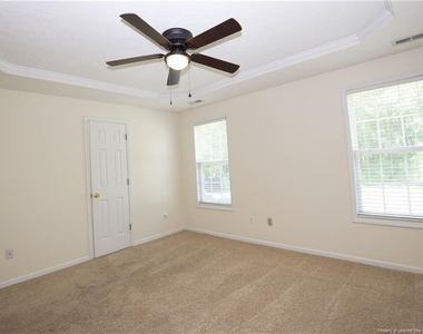 112 Raymond Street - Photo Thumbnail 31