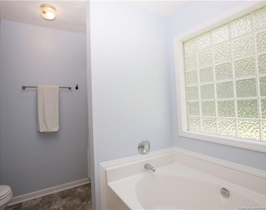 112 Raymond Street - Photo Thumbnail 36