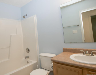 112 Raymond Street - Photo Thumbnail 27