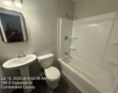 144 S Ingleside Drive - Photo Thumbnail 17